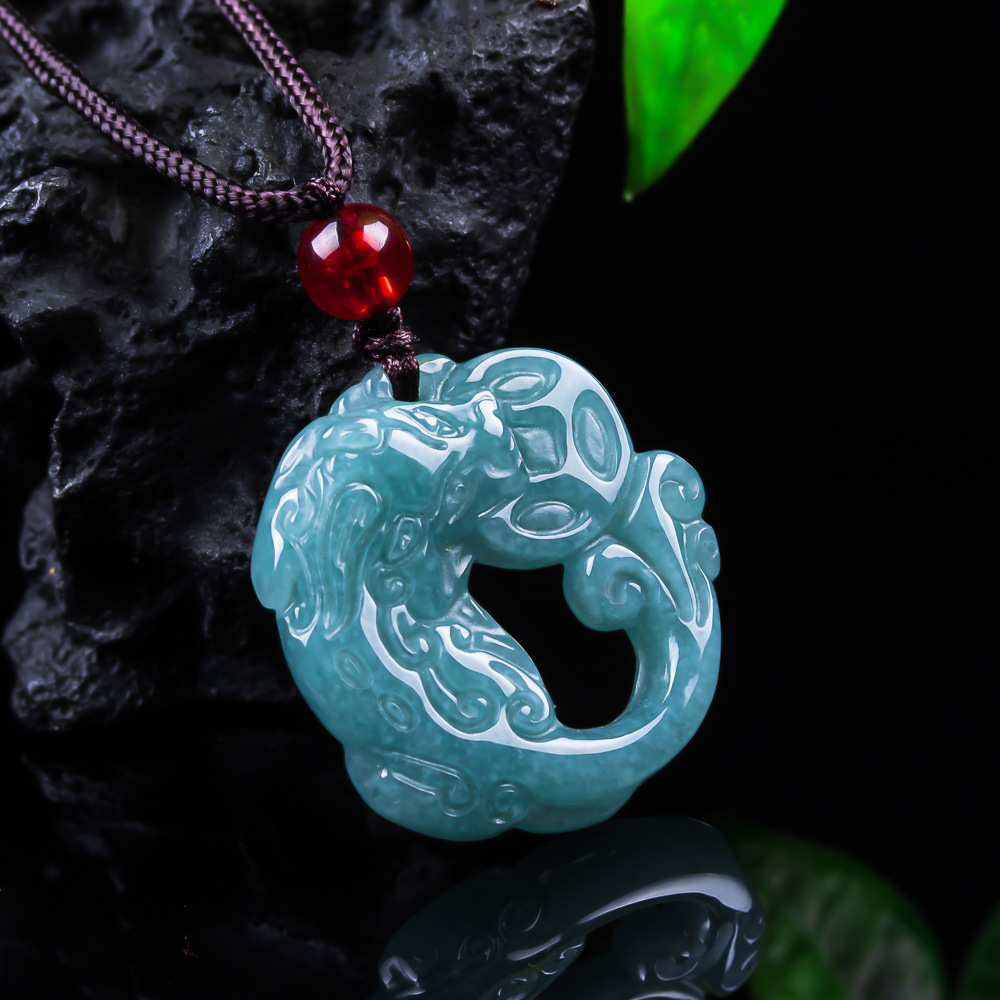 Women Accessories For Gift - قلادة بيكسيو من اليشم البورمي، قلادة