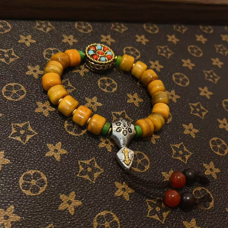 Women Accessories Nepal - الياك العظام مطابقة نيبال أساور الرجال