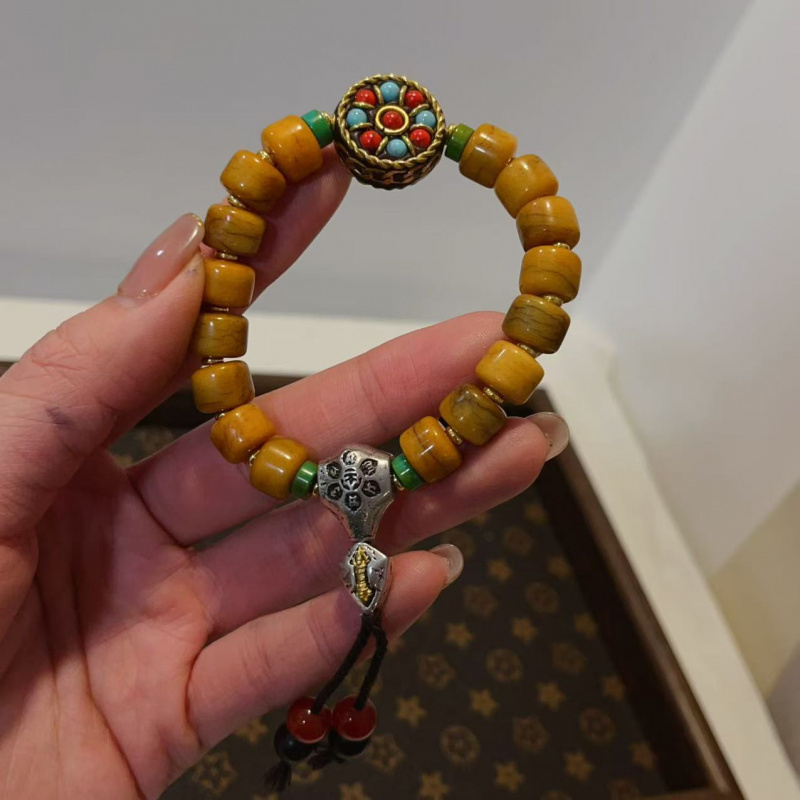 الياك العظام مطابقة نيبال أساو - مراجعة Women Accessories Nepal وسعره