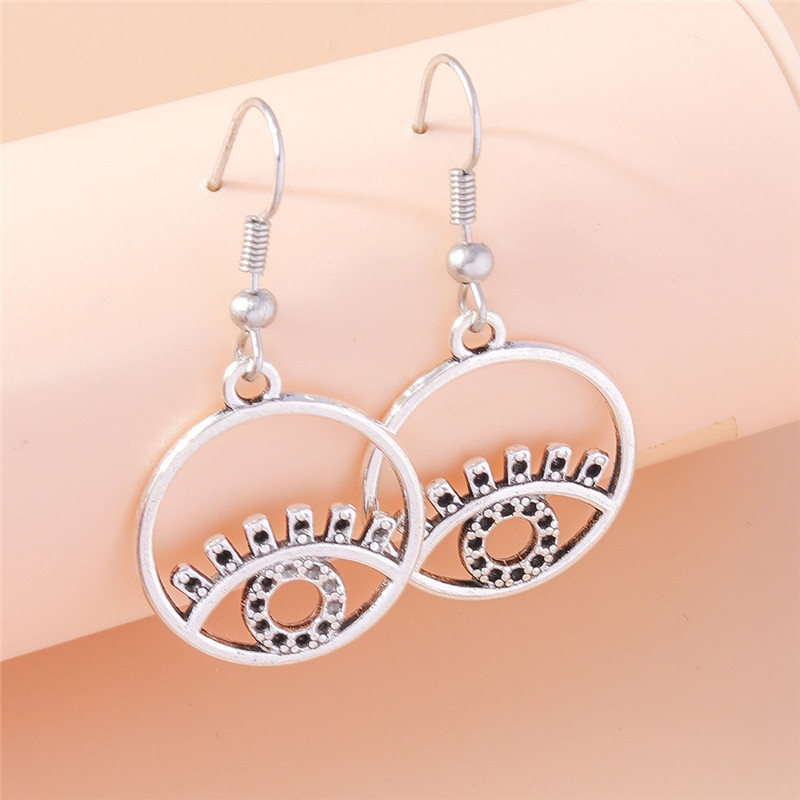 أقراط عين تركية كريستالية من أ - مراجعة Women Accessories Nepal وسعره