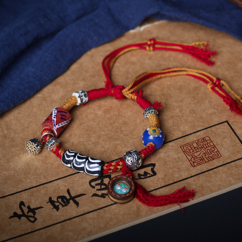 مجوهرات تبتية - إكسسوارات زجاج - مراجعة Women Accessories Nepal وسعره